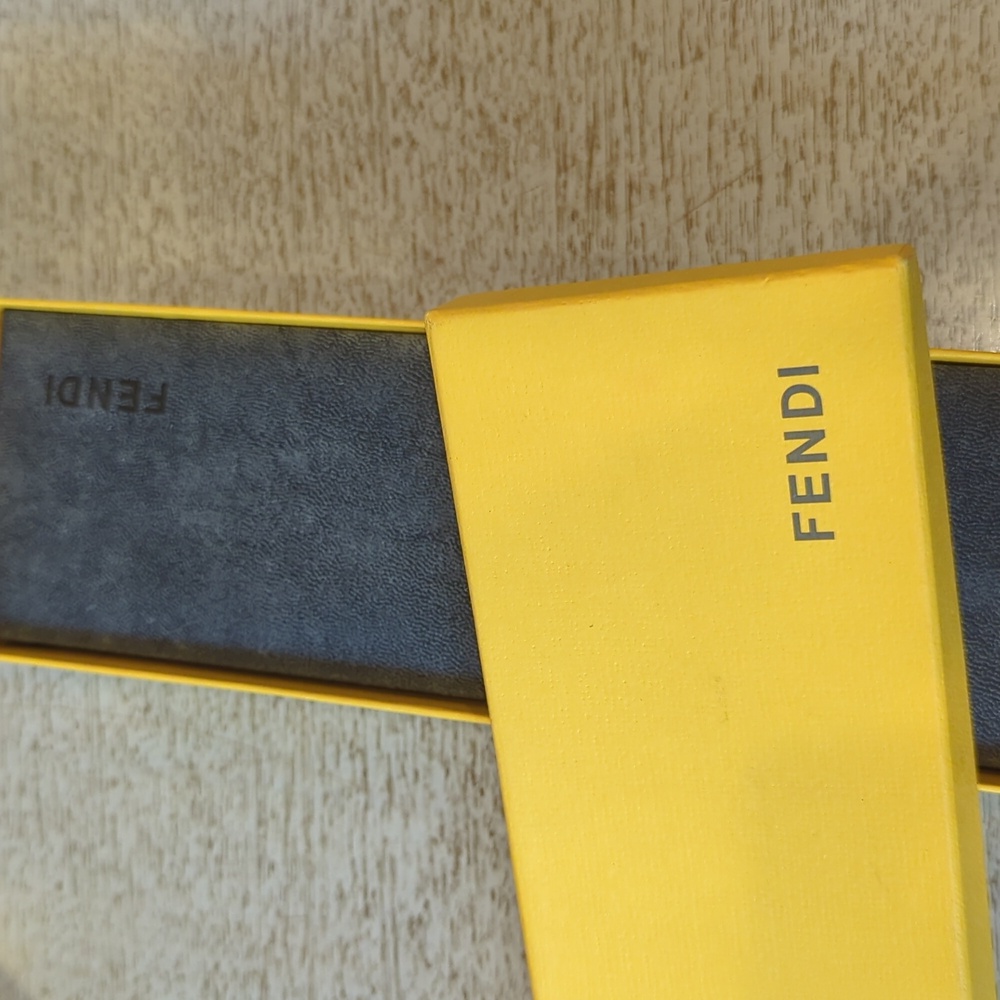 Fendi watch - Picture 3 of 11